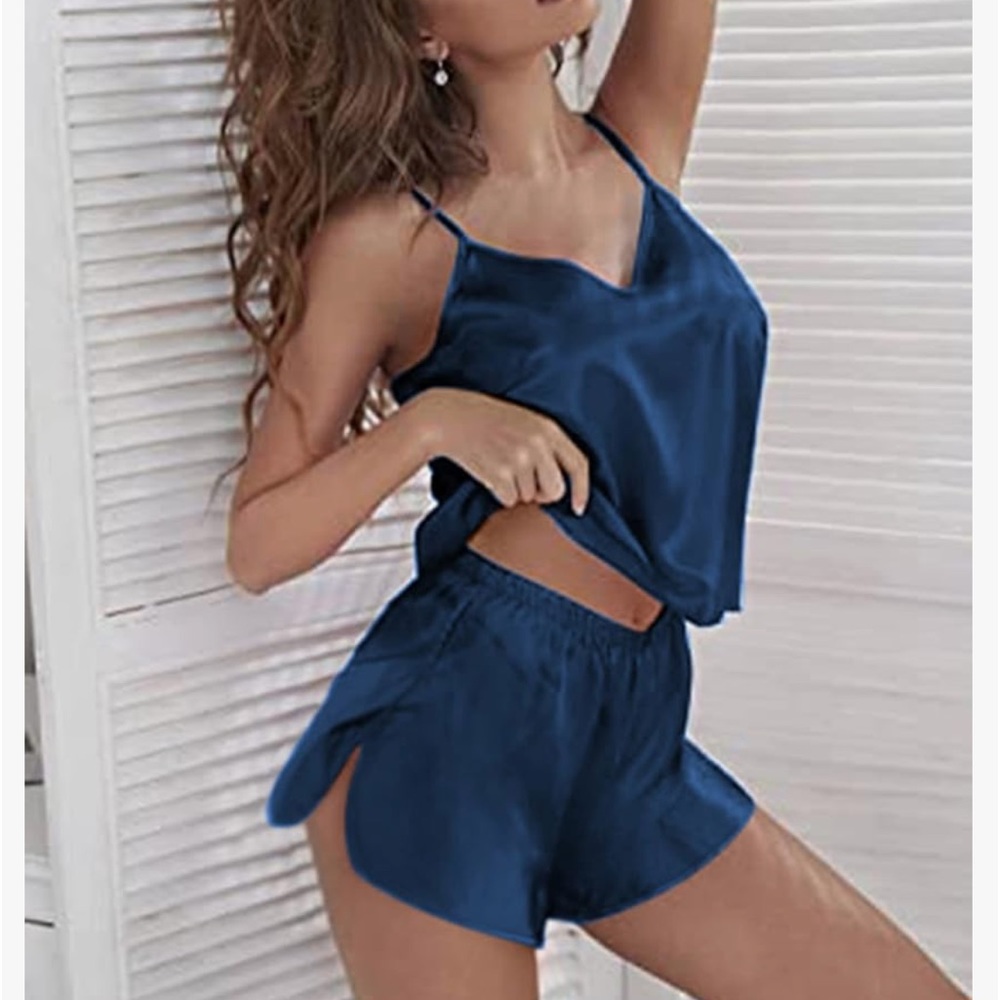 *SOLD* AMAZON Sleep Set Navy Blue Silk